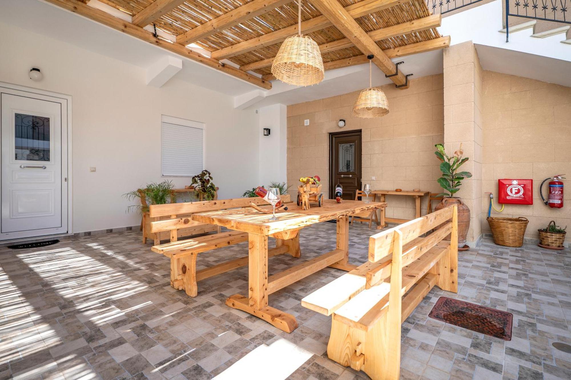 Reborn Luxury Rhodes City