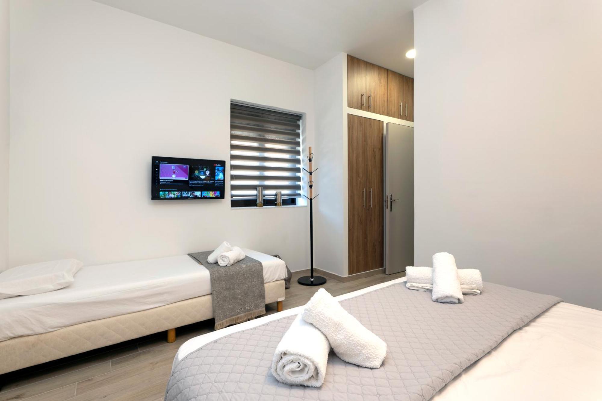 Reborn Luxury Rhodes City