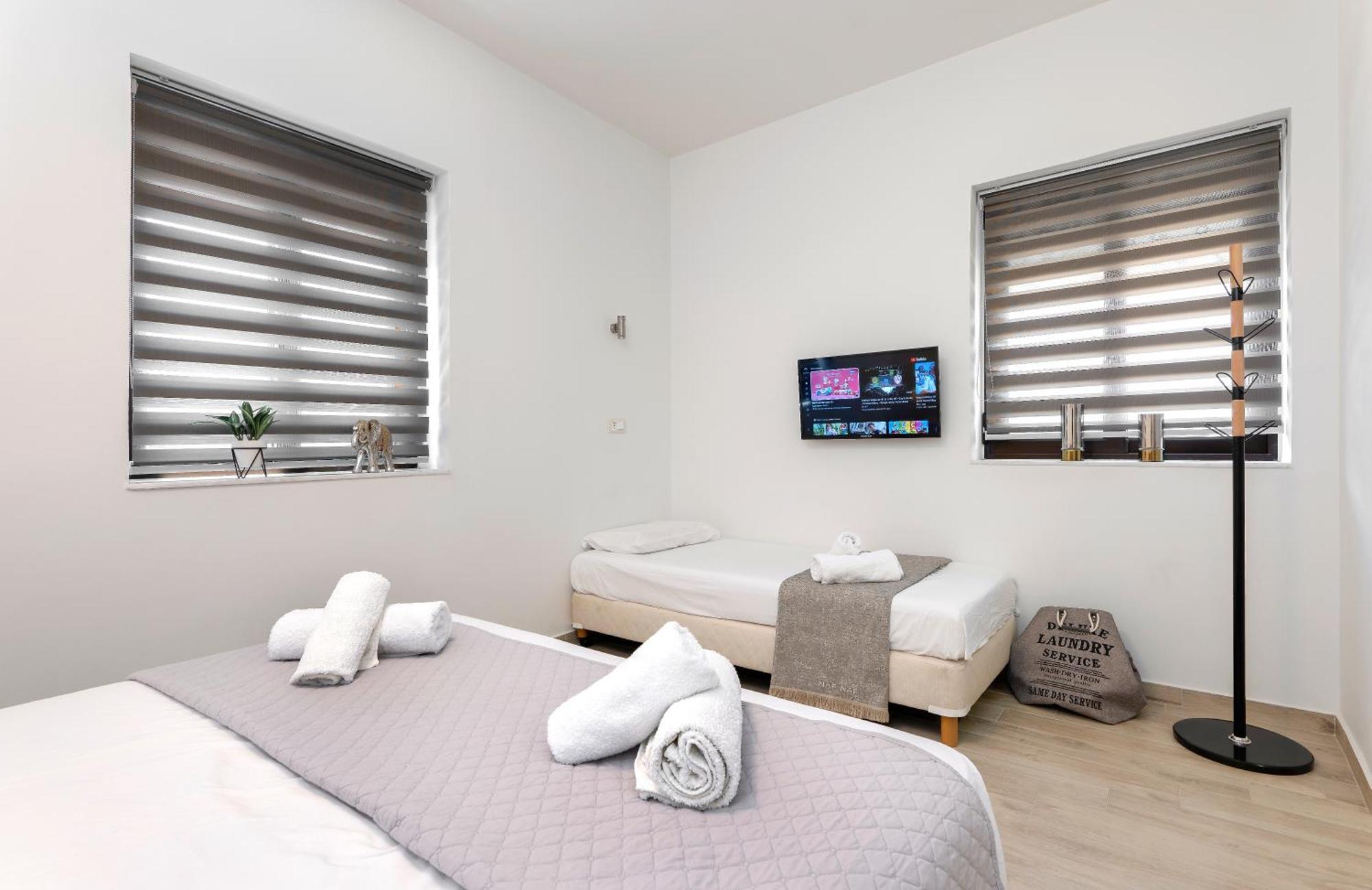 Reborn Luxury Lejlighed
